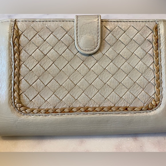 Bottega Veneta Interciato Wallet - Picture 4 of 12